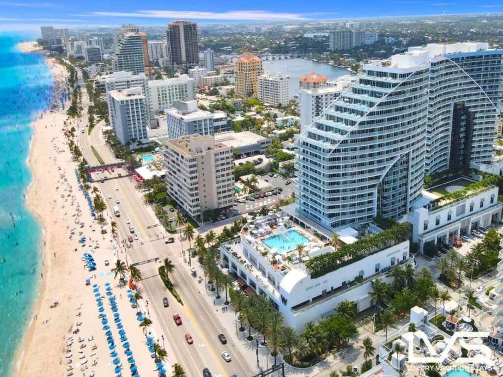 High-speed action and luxury: formula one miami 2025 5 W 1409 main image